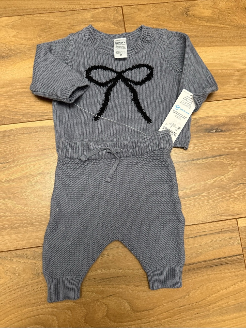Carters Newborn Girl 2 Piece Set
